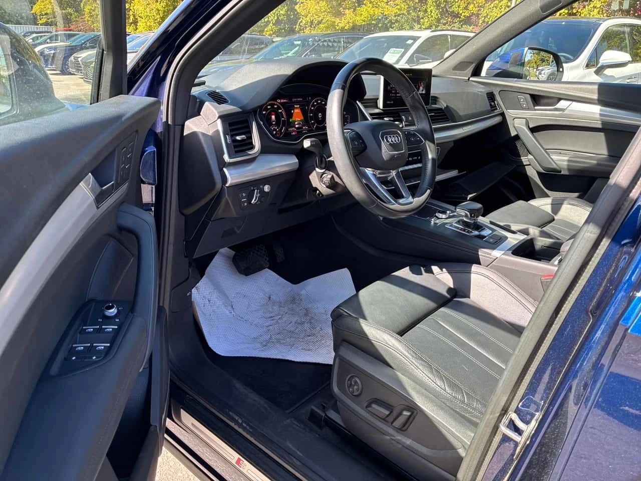 Audi Q5 * Technik * АВТОКРЕДИТ * ГЛАВНО ПРЕДСТАВИТЕЛСТВО, снимка 7 - Автомобили и джипове - 56186995