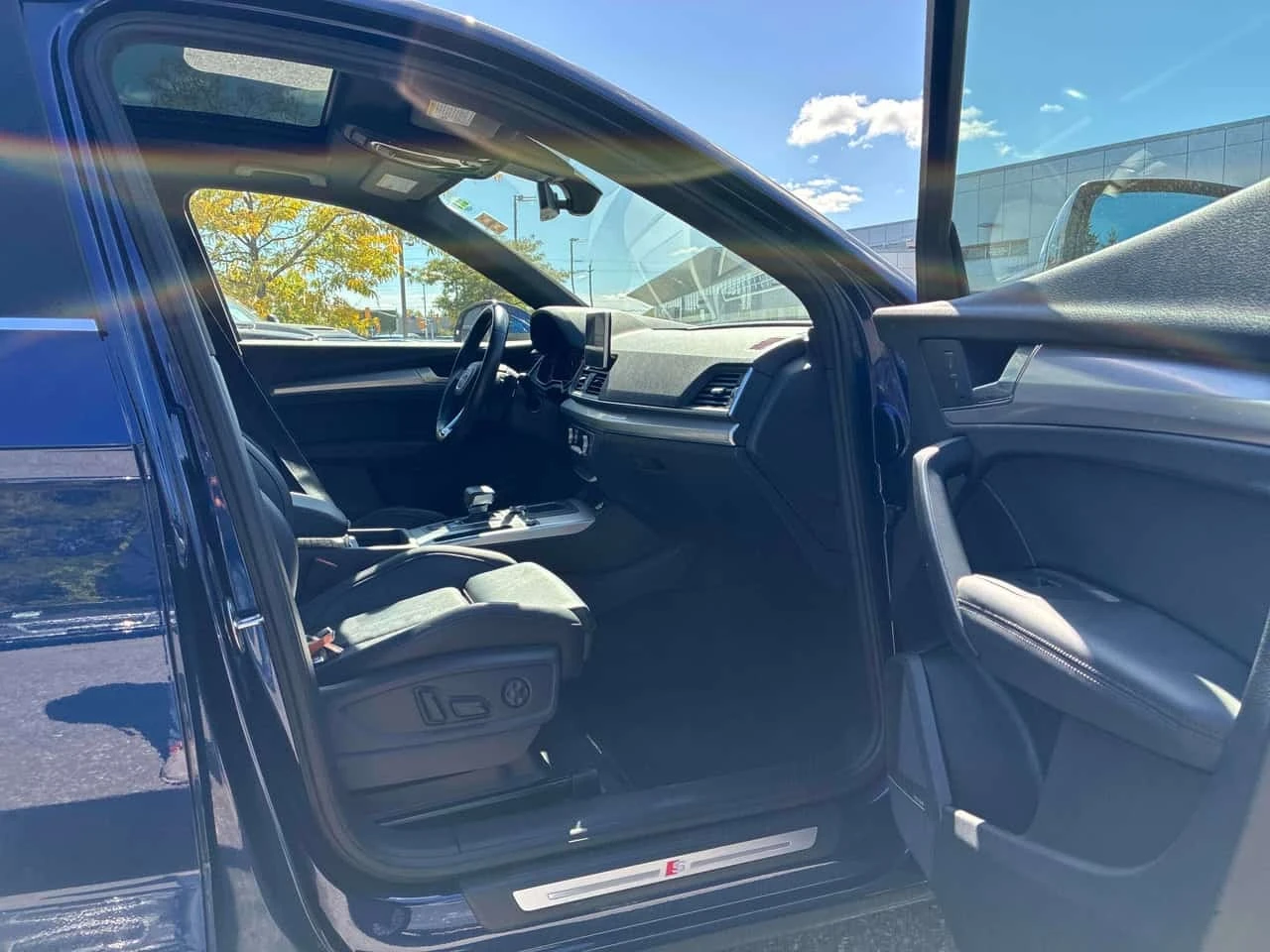 Audi Q5 * Technik * АВТОКРЕДИТ * ГЛАВНО ПРЕДСТАВИТЕЛСТВО, снимка 10 - Автомобили и джипове - 56186995