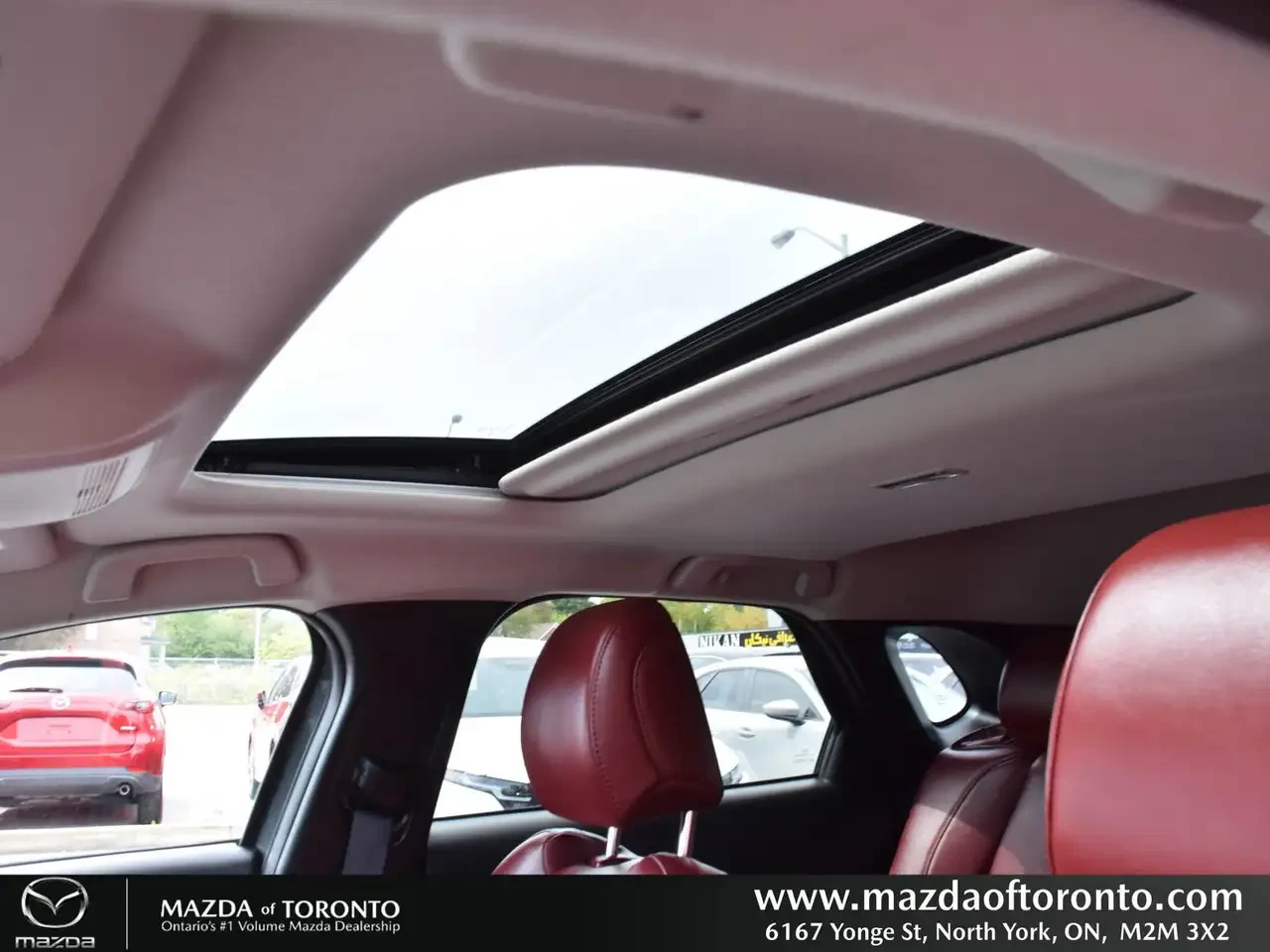 Mazda CX-30 GT TURBO AWD! LOW KM! RED INTERIOR! All Wheel | Mobile.bg � ����������� 12