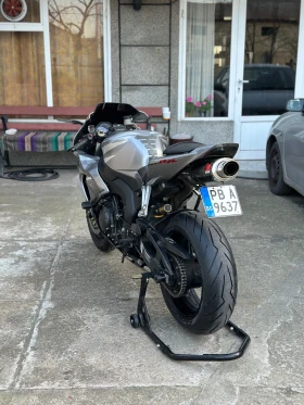 Honda Cbr 1000RR SC57, снимка 3