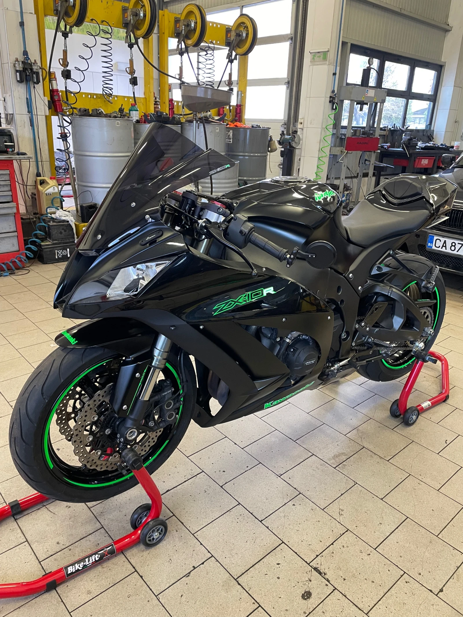 Kawasaki Ninja Zx10r SWISS , снимка 2 - Мотоциклети и мототехника - 54022113