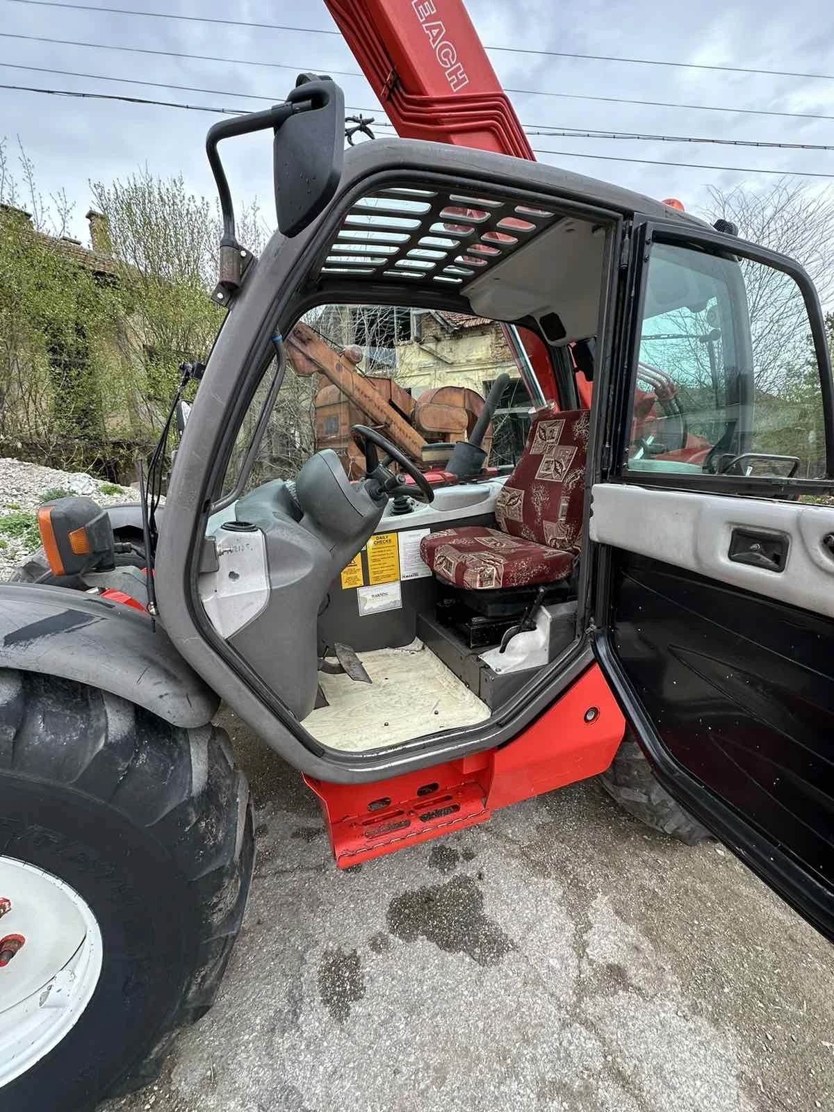Телескопичен товарач Manitou mlt 629 t - изображение 10