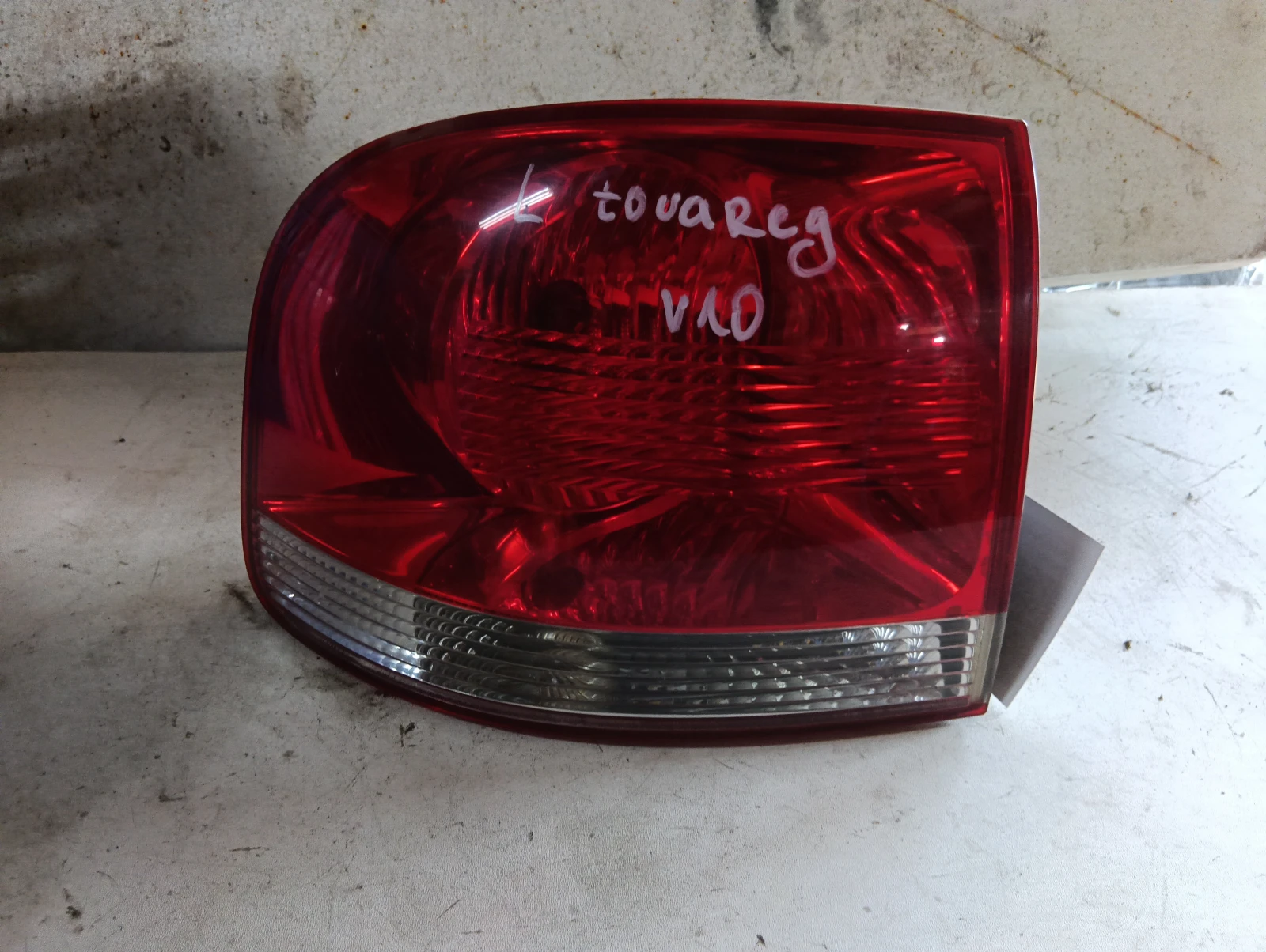 стоп ляв външен 7L6945095K VW Touareg