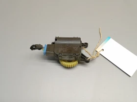 Ел клапа, моторче парно Фолксваген Поло 1.6тди 