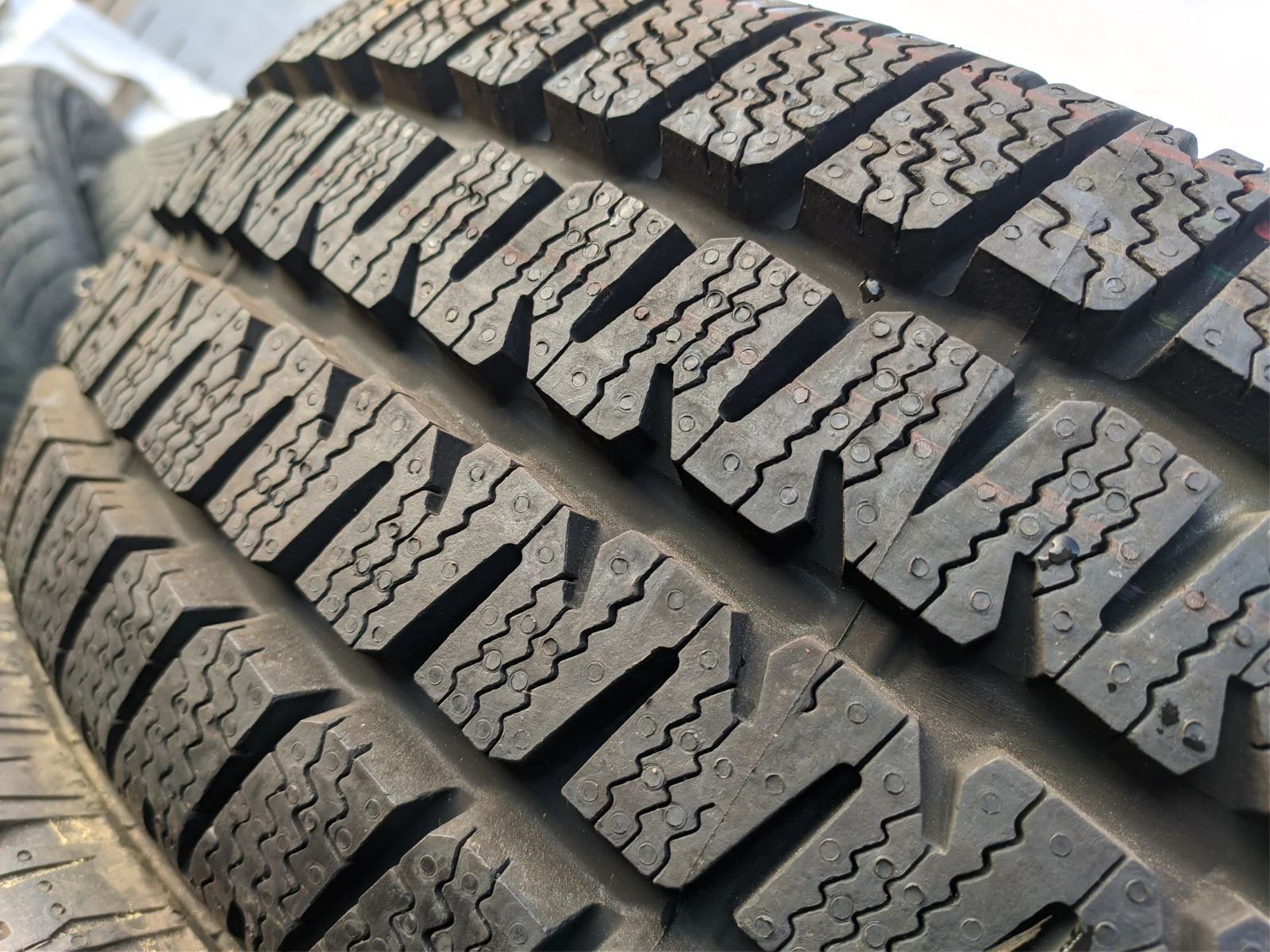  215/65R16 | Mobile.bg   3