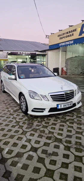 Mercedes-Benz E 300, снимка 17