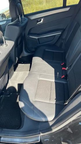 Mercedes-Benz E 220 - 11700 € / 22883.21 лв. - 23452577 8