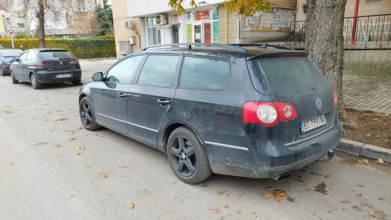 VW Passat, снимка 8 - Автомобили и джипове - 48245518