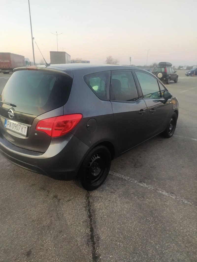 Opel Meriva, снимка 4 - Автомобили и джипове - 48626028