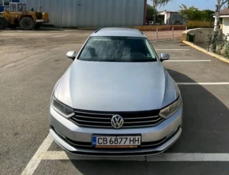 VW Passat, снимка 4 - Автомобили и джипове - 48637918