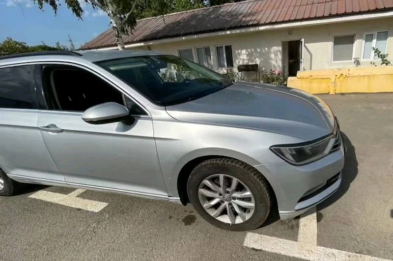 VW Passat, снимка 2 - Автомобили и джипове - 48637918