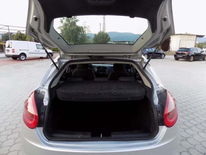 Fiat Bravo, снимка 11 - Автомобили и джипове - 50914344