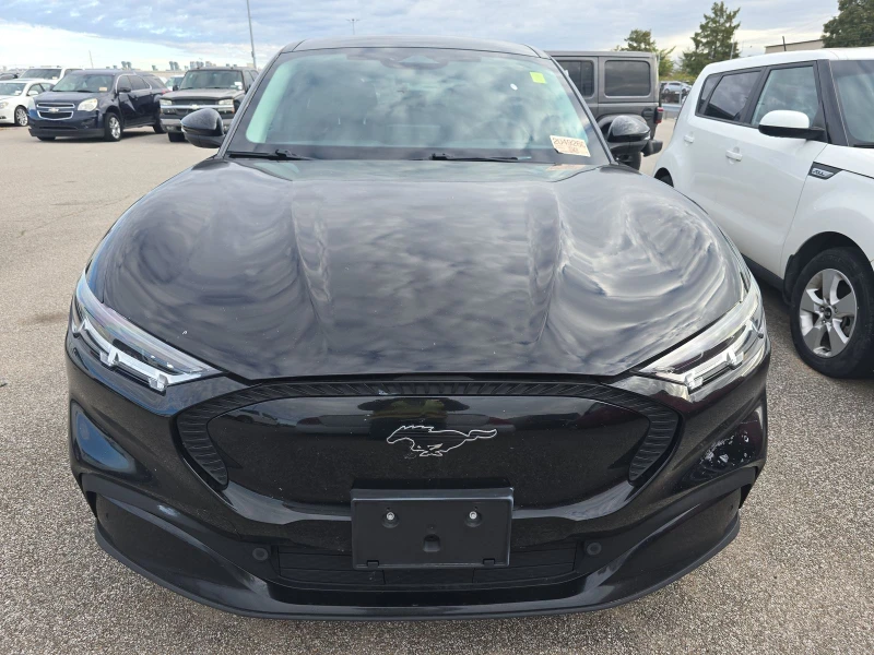 Ford Mustang Mach-E, снимка 2 - Автомобили и джипове - 52414635