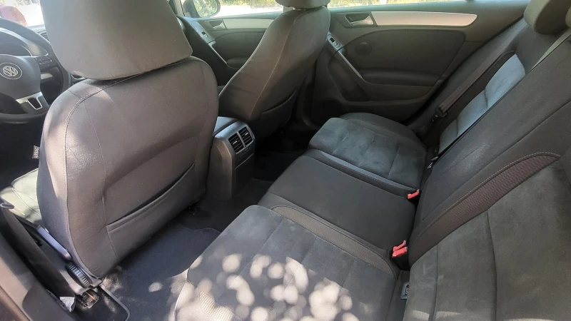 VW Golf, снимка 6 - Автомобили и джипове - 52414888