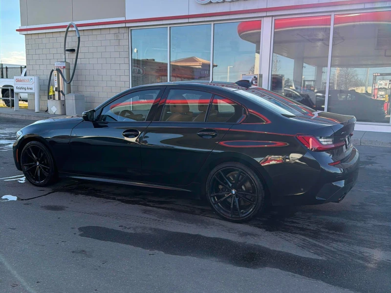 BMW 330 M-pkg* Xdrive* Head-up* 360view* Подгрев, снимка 3 - Автомобили и джипове - 52480637