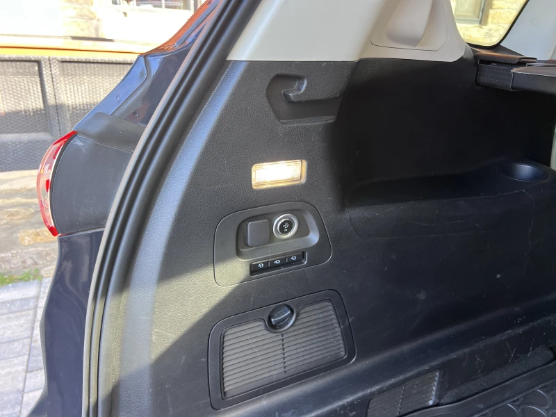 Ford S-Max, снимка 16 - Автомобили и джипове - 52539027