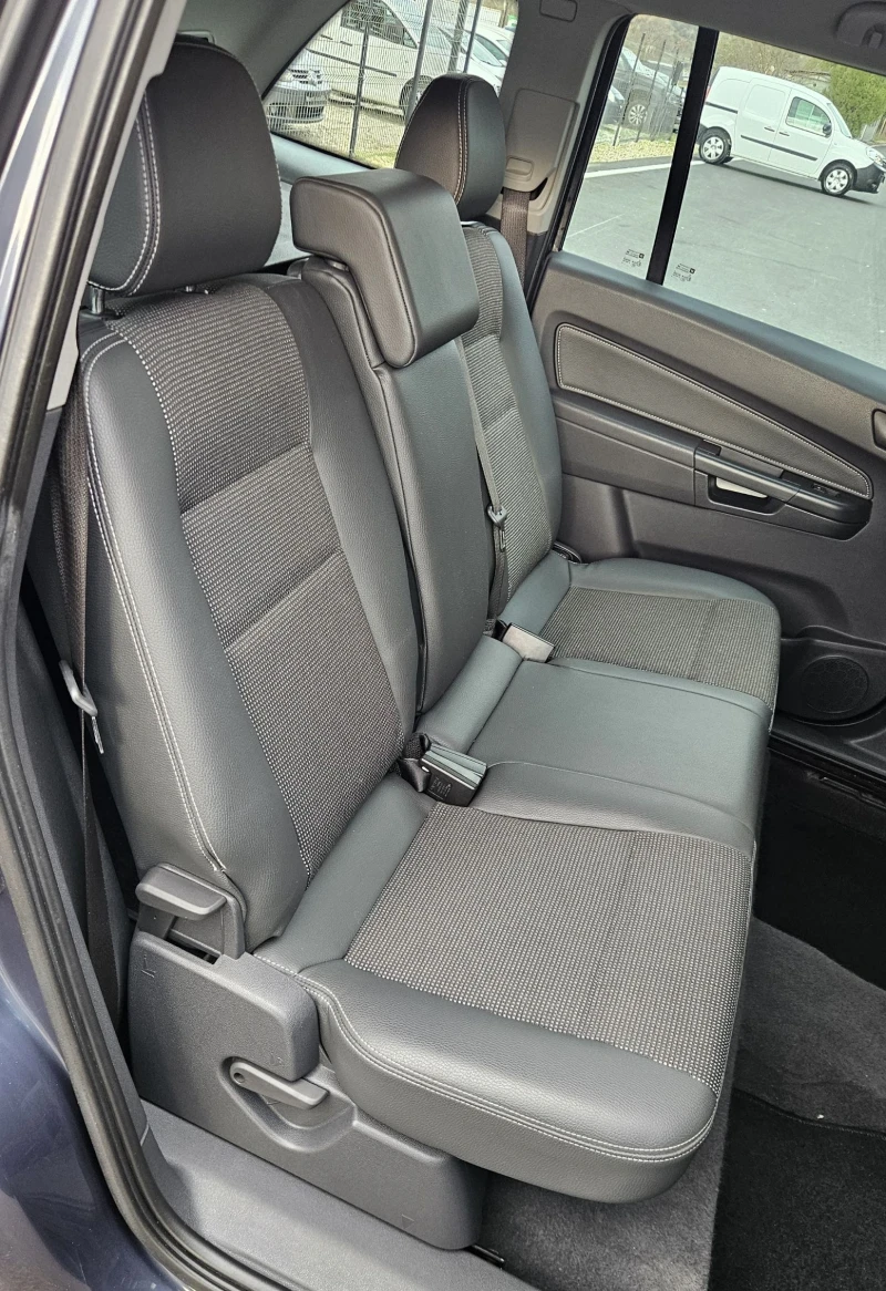 Opel Zafira 1.7 CDTI Cosmo OPC, снимка 15 - Автомобили и джипове - 52559788