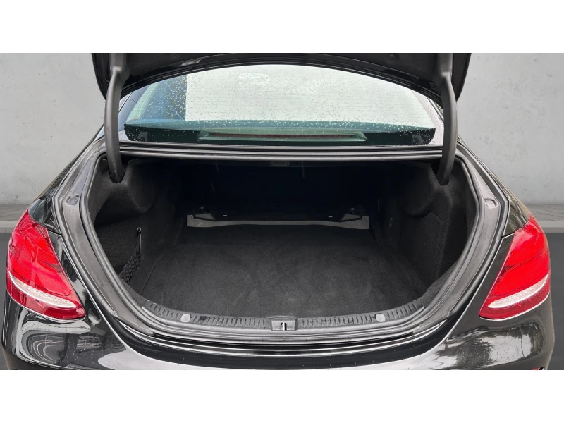 Mercedes-Benz E 220 Месечна вноска от 611 лв., снимка 10 - Автомобили и джипове - 52575463