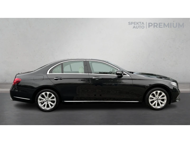 Mercedes-Benz E 220 Месечна вноска от 611 лв., снимка 17 - Автомобили и джипове - 52575463