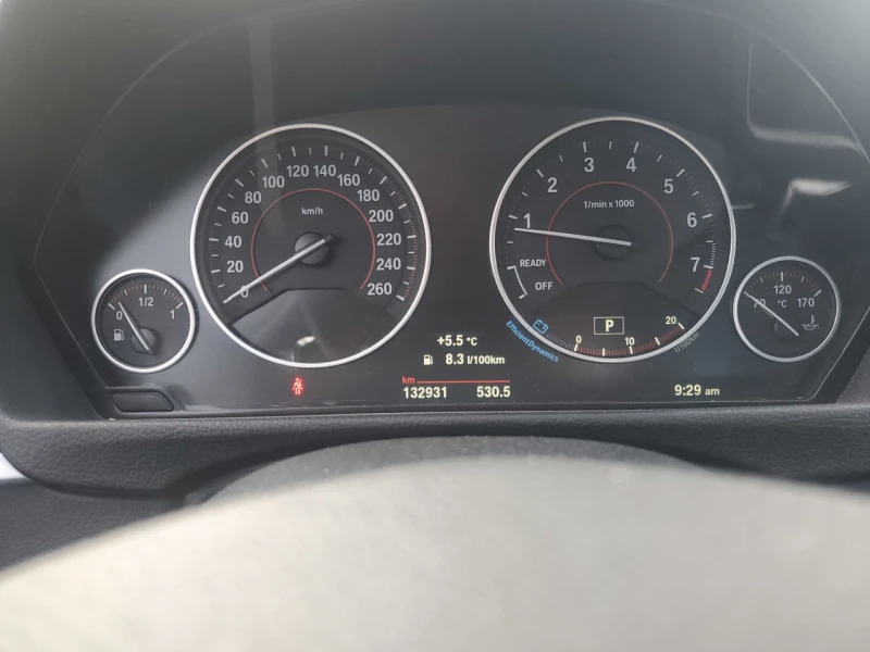 BMW 330 * АВТО КРЕДИТ* ЦЕНА ДО БГ * СЕРВИЗНА ИСТОРИЯ * , снимка 8 - Автомобили и джипове - 52593910