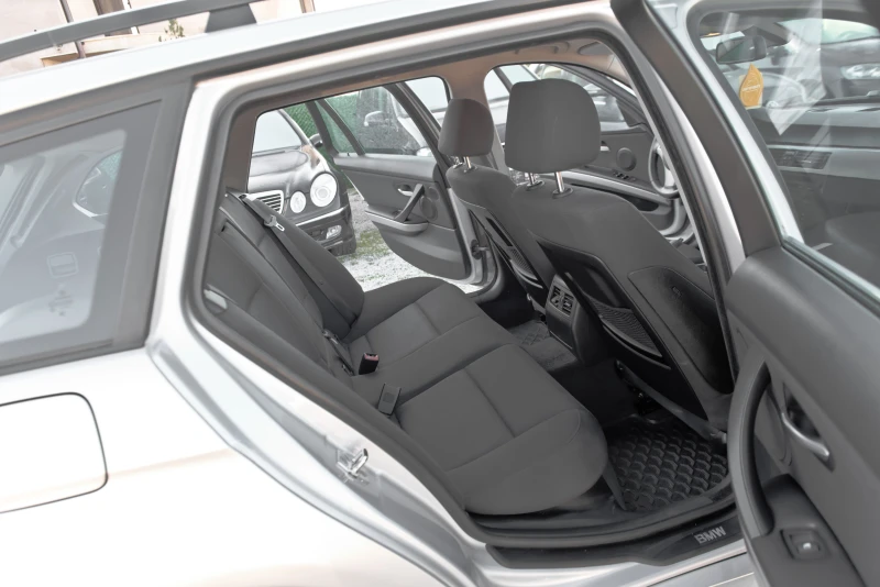 BMW 320 d 163ks 6sk., снимка 10 - Автомобили и джипове - 52952054