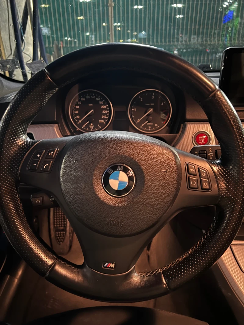 BMW 330 330xd, снимка 13 - Автомобили и джипове - 53284630