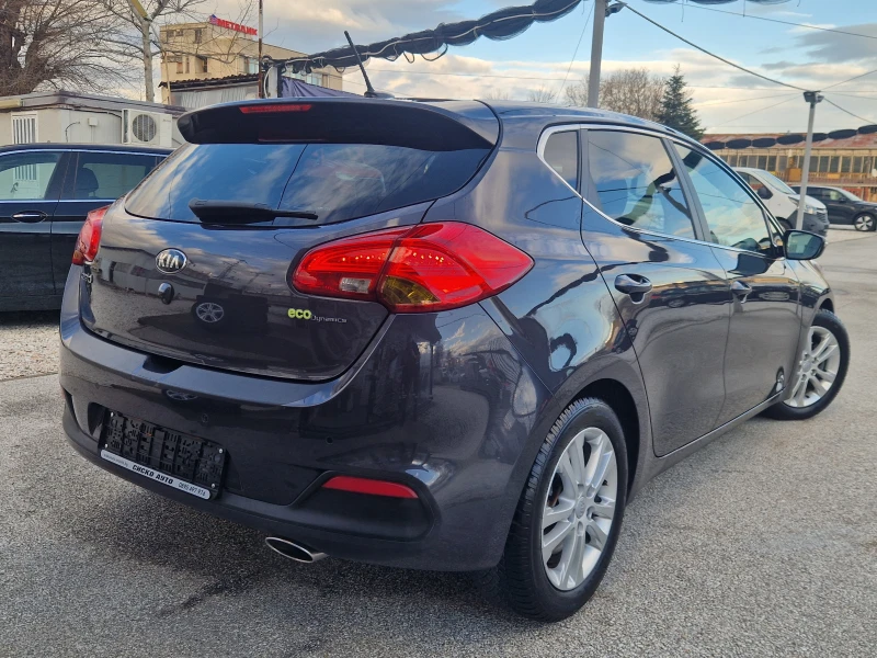 Kia Ceed 1.6i КАМЕРА/НАВИ/ДИГИТАЛ/САМОПАРКИРАНЕ/ЛАНЕ/КЕЙЛЕС, снимка 4 - Автомобили и джипове - 53420902