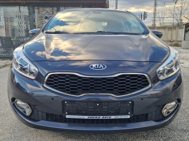 Kia Ceed 1.6i КАМЕРА/НАВИ/ДИГИТАЛ/САМОПАРКИРАНЕ/ЛАНЕ/КЕЙЛЕС, снимка 5 - Автомобили и джипове - 53420902