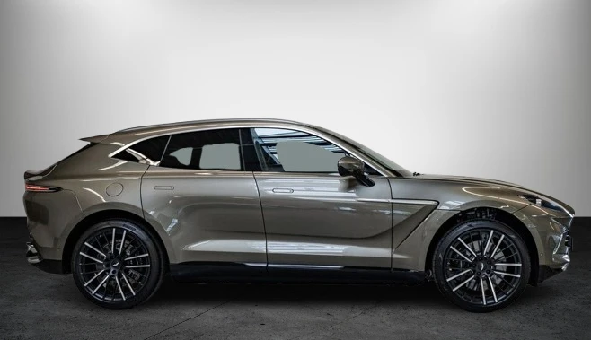 Aston Martin DBX = Black Pack= Panorama Гаранция - изображение 5