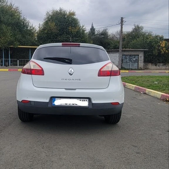 Renault Megane 1.9  131к.с 6 скор., снимка 6 - Автомобили и джипове - 54278337