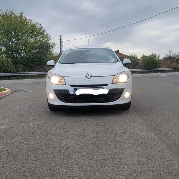 Renault Megane 1.9  131к.с 6 скор., снимка 4 - Автомобили и джипове - 54278337