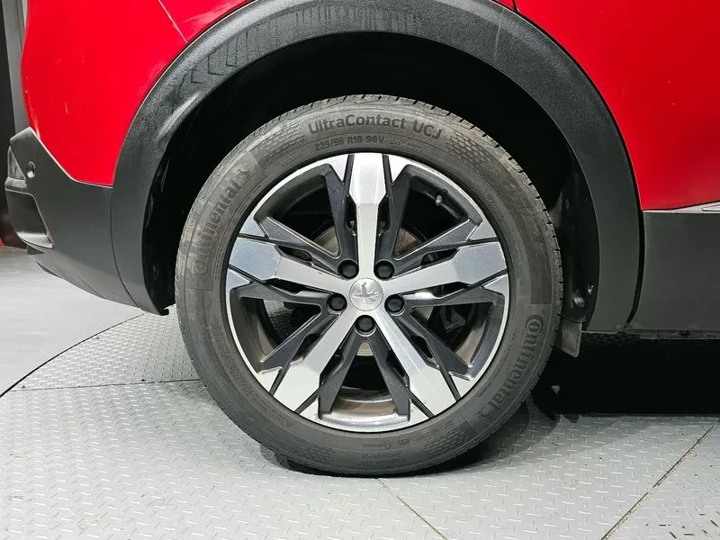 Peugeot 3008 1.6 BlueHDI, снимка 5 - Автомобили и джипове - 54298737