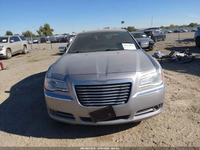 Chrysler 300c, снимка 12 - Автомобили и джипове - 56711901
