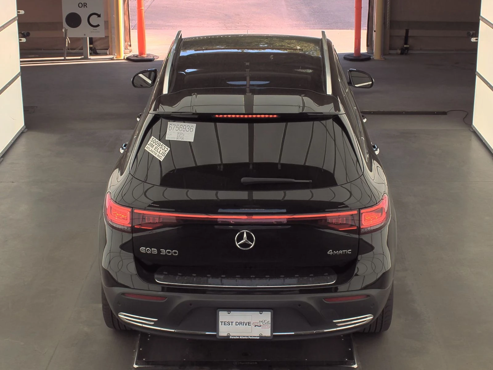 Mercedes-Benz EQB * 300* 4matic* Electric Art*  - изображение 2
