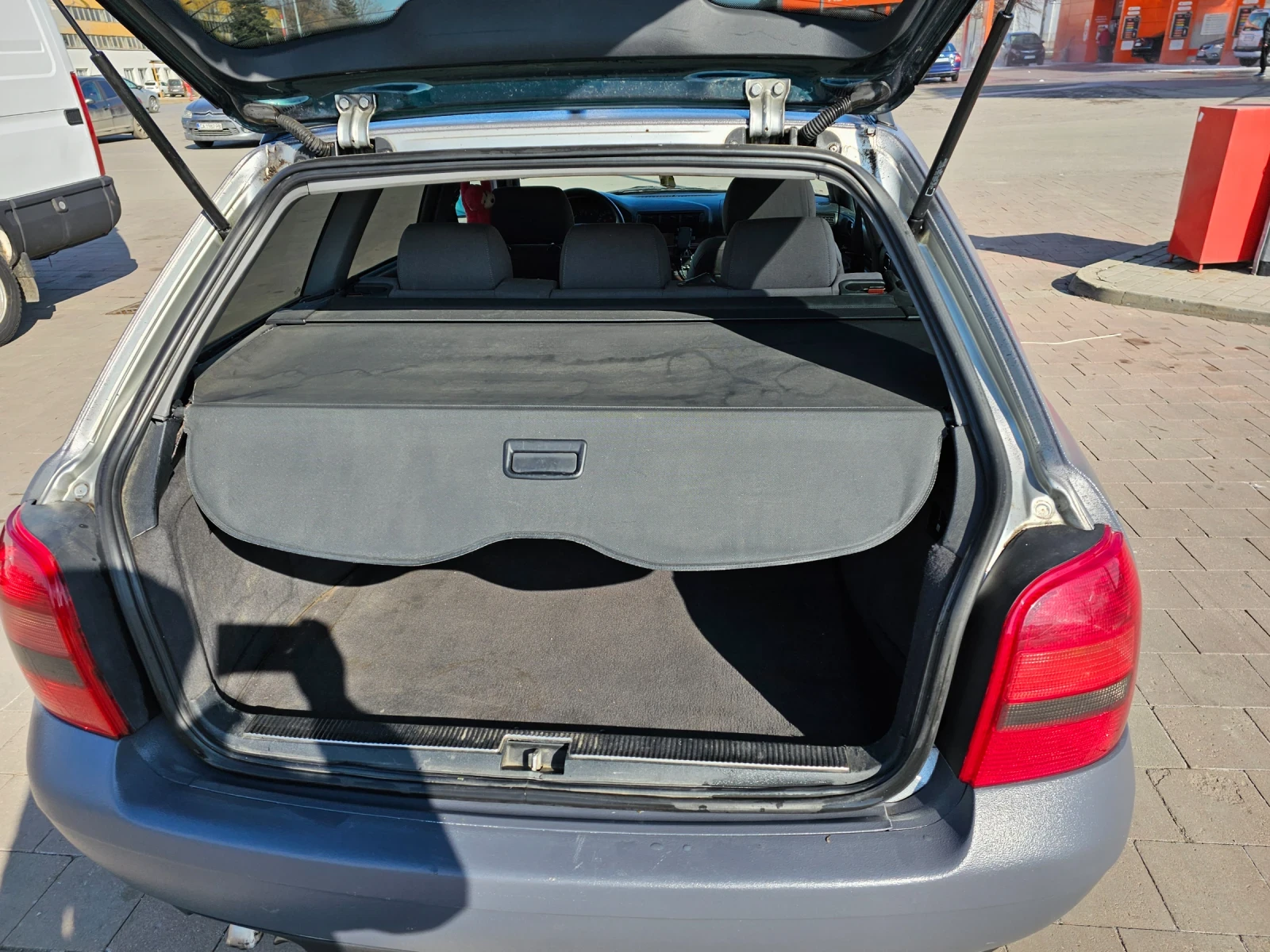 Audi A4 Б5, 1.9ТДИ, Куатро, 110 кс - изображение 7