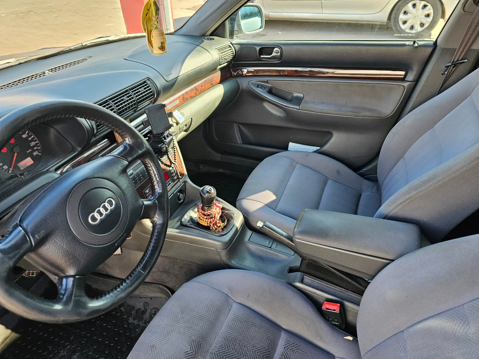 Audi A4 Б5, 1.9ТДИ, Куатро, 110 кс - изображение 4