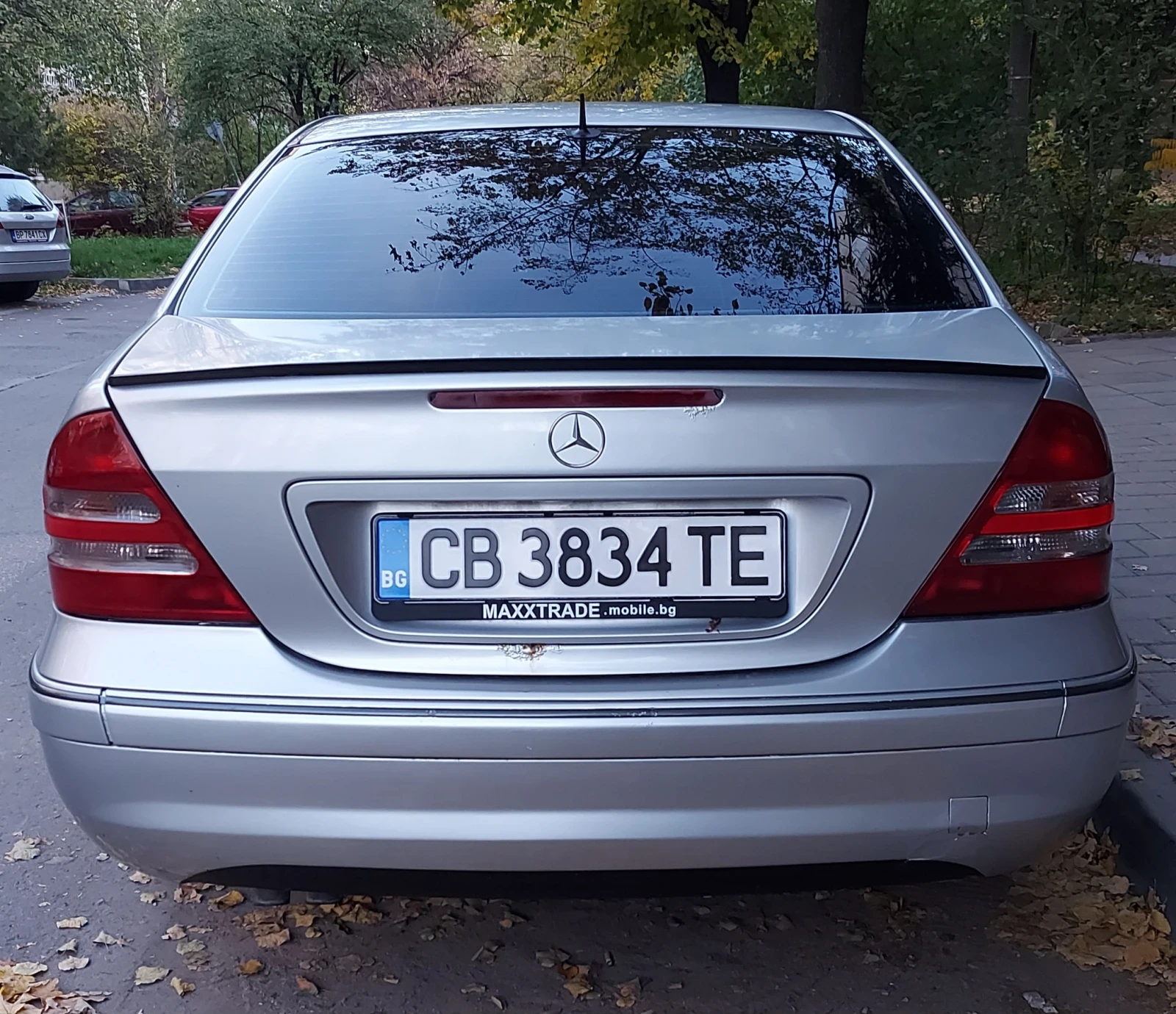 Mercedes-Benz C 320 AMG - изображение 9