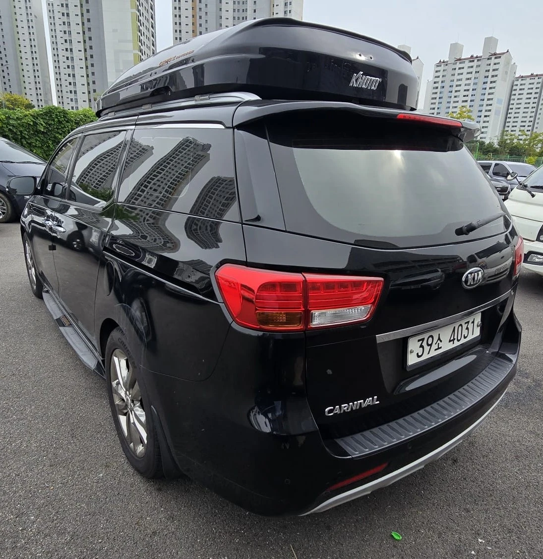 Kia Carnival 2.2CRDI ОЧАКВАН ВНОС ТОП СЪСТОЯНИЕ !!!!  - изображение 4