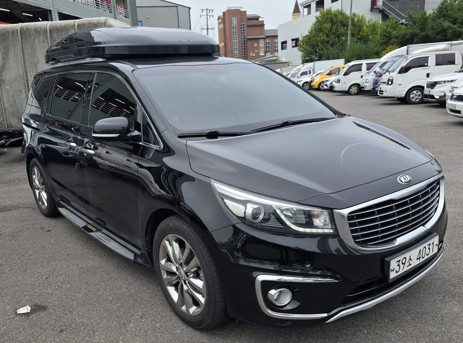 Kia Carnival 2.2CRDI ОЧАКВАН ВНОС ТОП СЪСТОЯНИЕ !!!!  - изображение 2