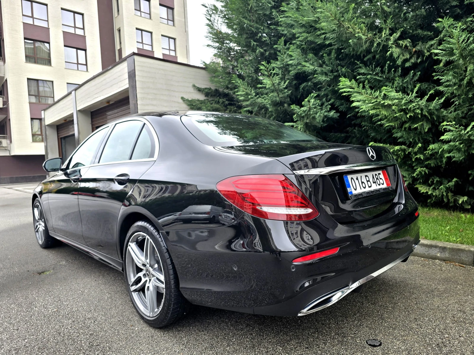 Mercedes-Benz E 220 AMG DISTRONIK CAMERA 4 MATIC 360 9G-TRONIK | Mobile.bg   7