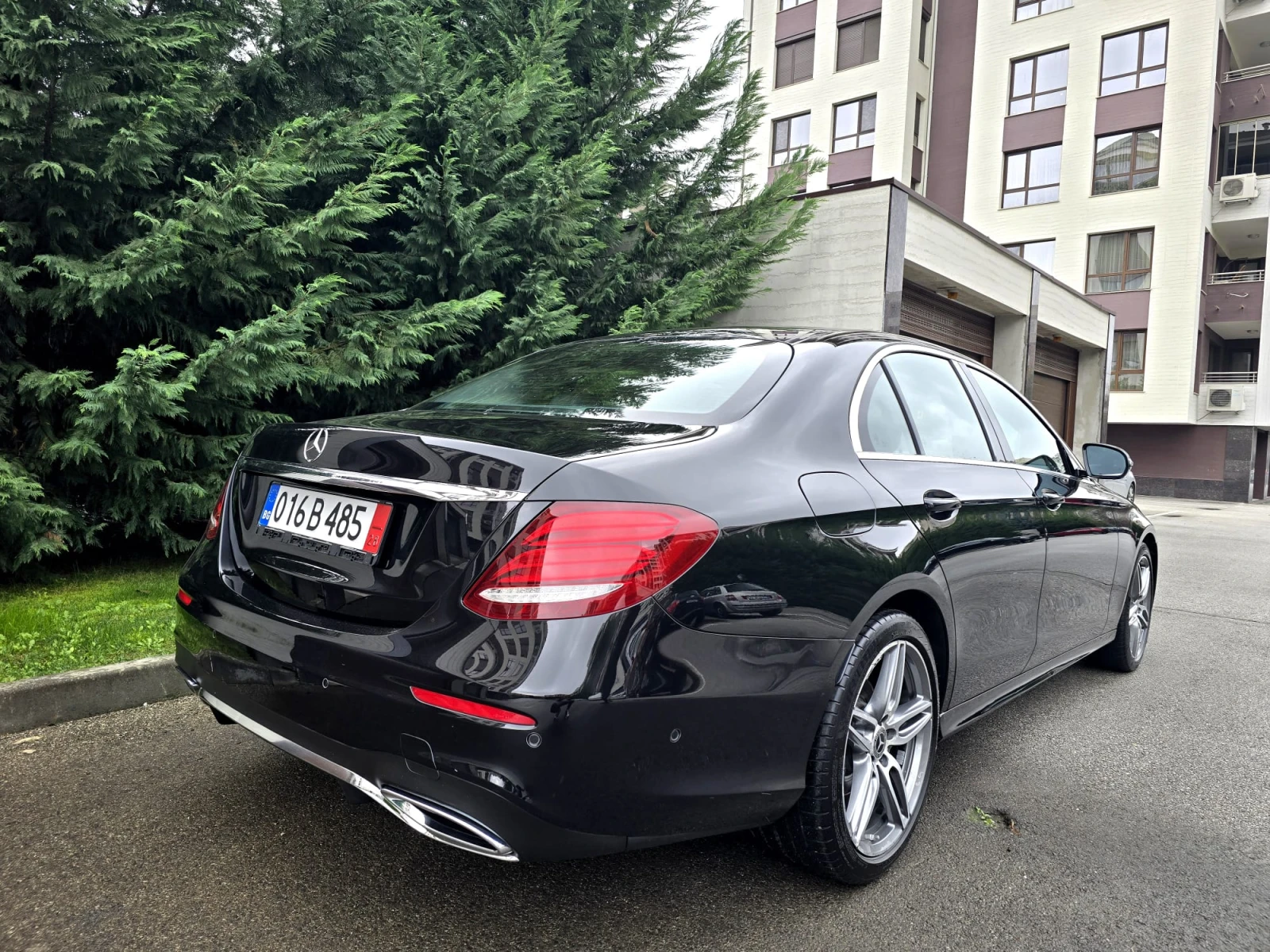 Mercedes-Benz E 220 AMG DISTRONIK CAMERA 4 MATIC 360 9G-TRONIK | Mobile.bg   5