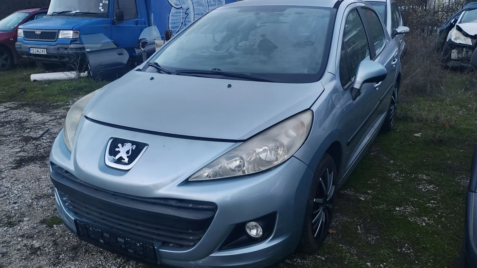 Peugeot 207 1.4 й газ - изображение 2