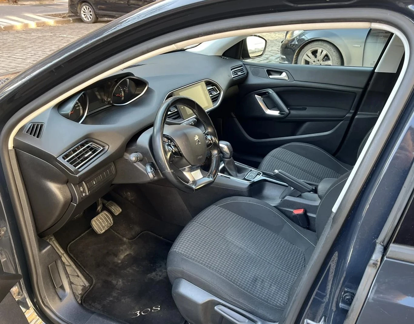 Peugeot 308 1.6 BlueHDI | Mobile.bg � ����������� 9