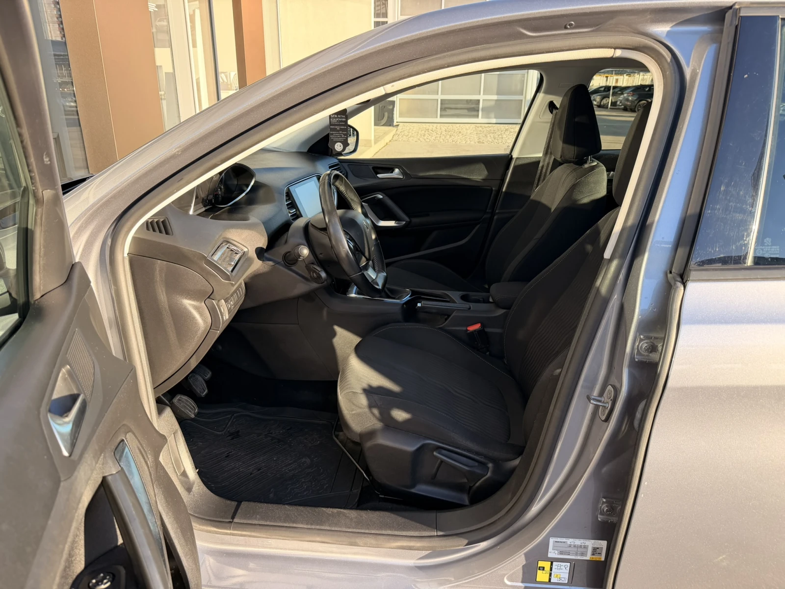 Peugeot 308  - изображение 9