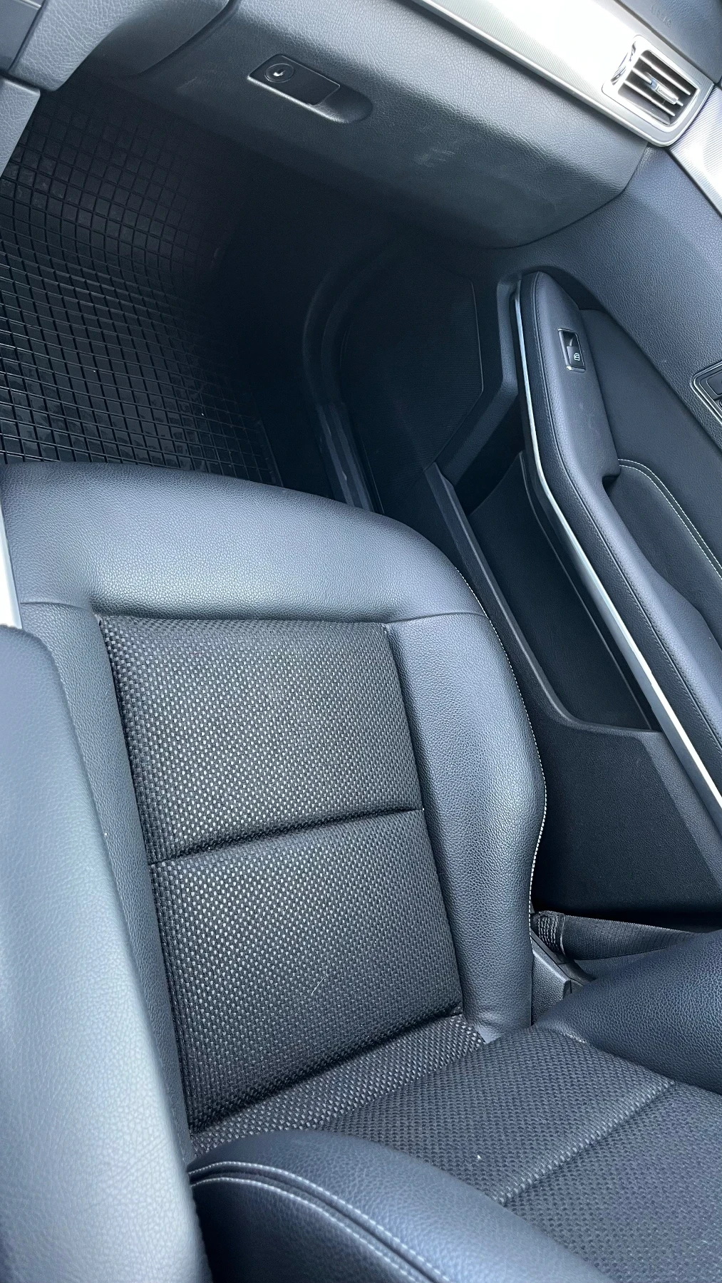 Mercedes-Benz E 220 | Mobile.bg � ����������� 12