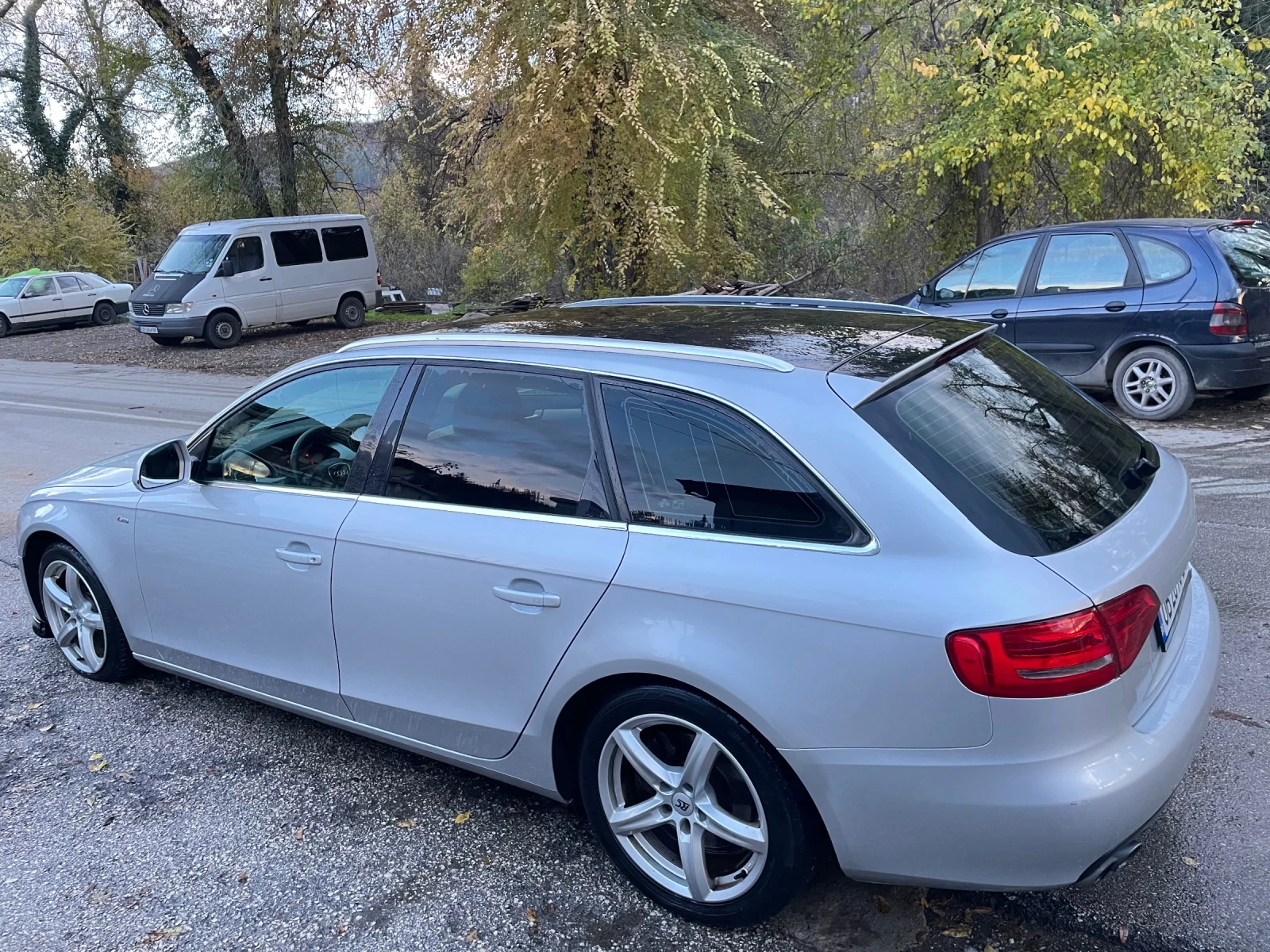 Audi A4 2.0 - изображение 6