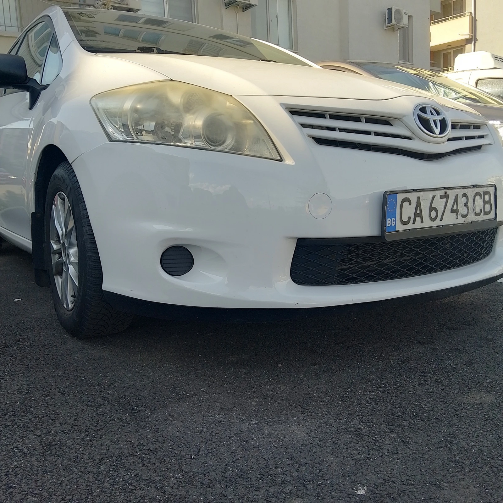 Toyota Auris, снимка 11 - Автомобили и джипове - 54530670
