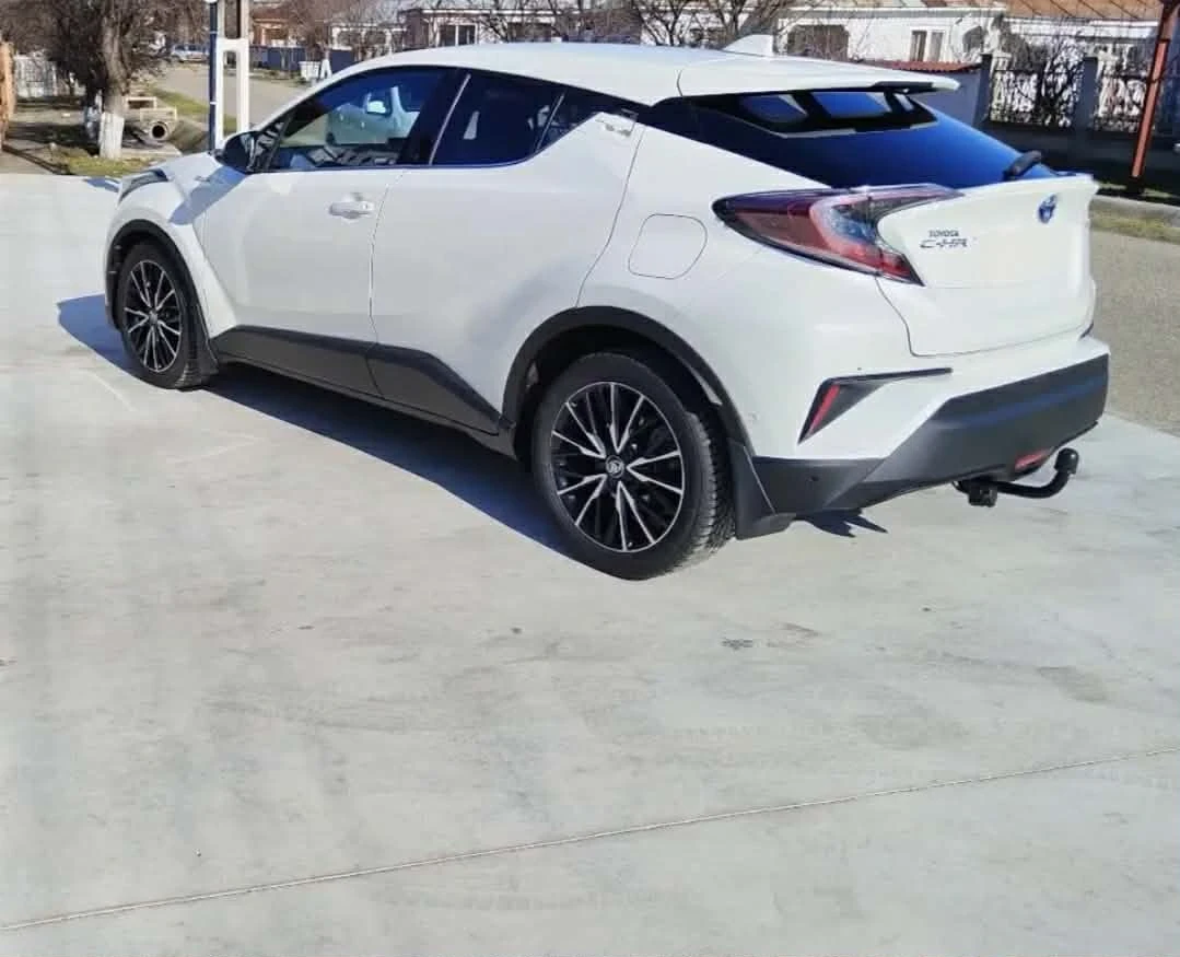 Toyota C-HR Hybrid , снимка 2 - Автомобили и джипове - 53731257