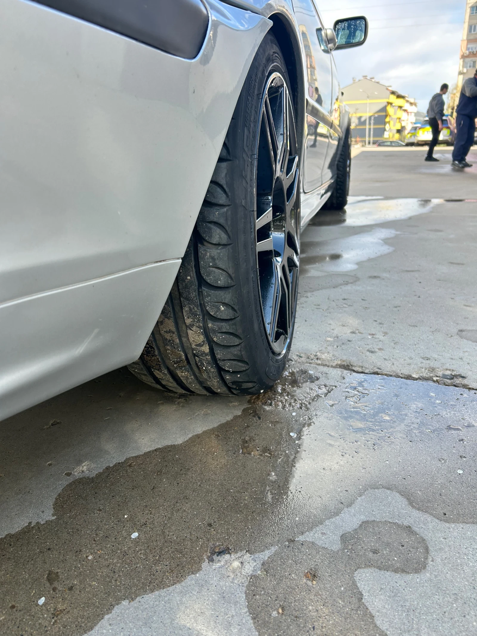 BMW 320 Комби, снимка 2 - Автомобили и джипове - 54150531