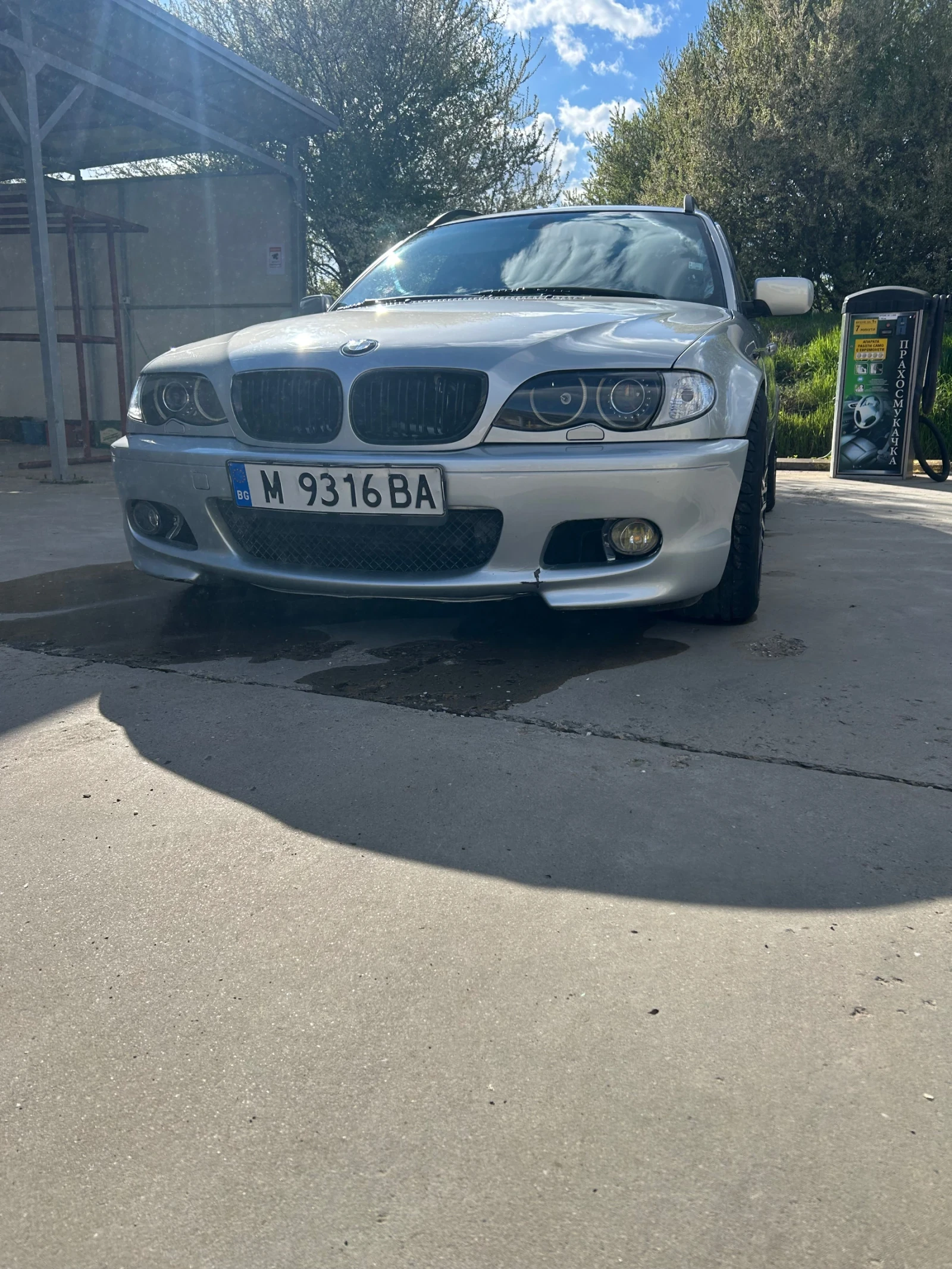 BMW 320 Комби, снимка 12 - Автомобили и джипове - 54150531